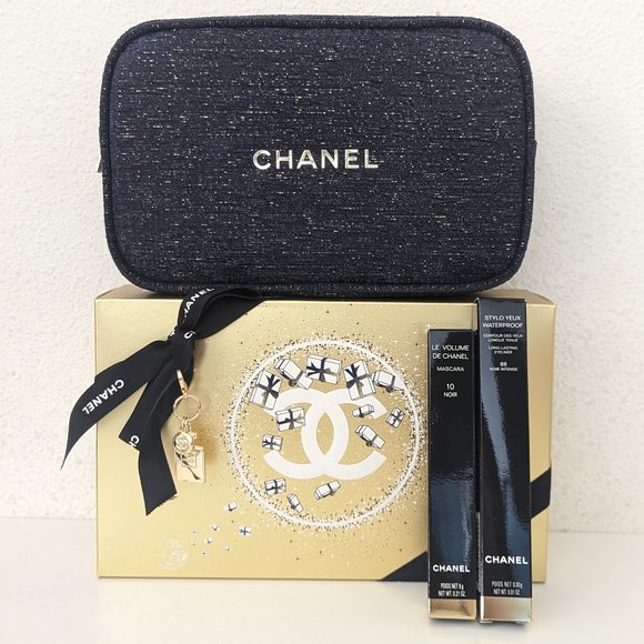 2023 Chanel Holiday Set, A Sight To See, Blue Pouch, NWT, Box, Ribbon, Liner - Picture 1 of 7